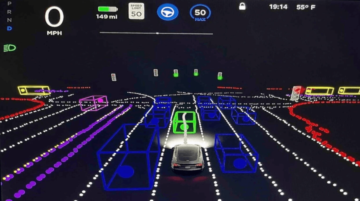 Tesla llega a México con su tecnología de conducción autónoma total