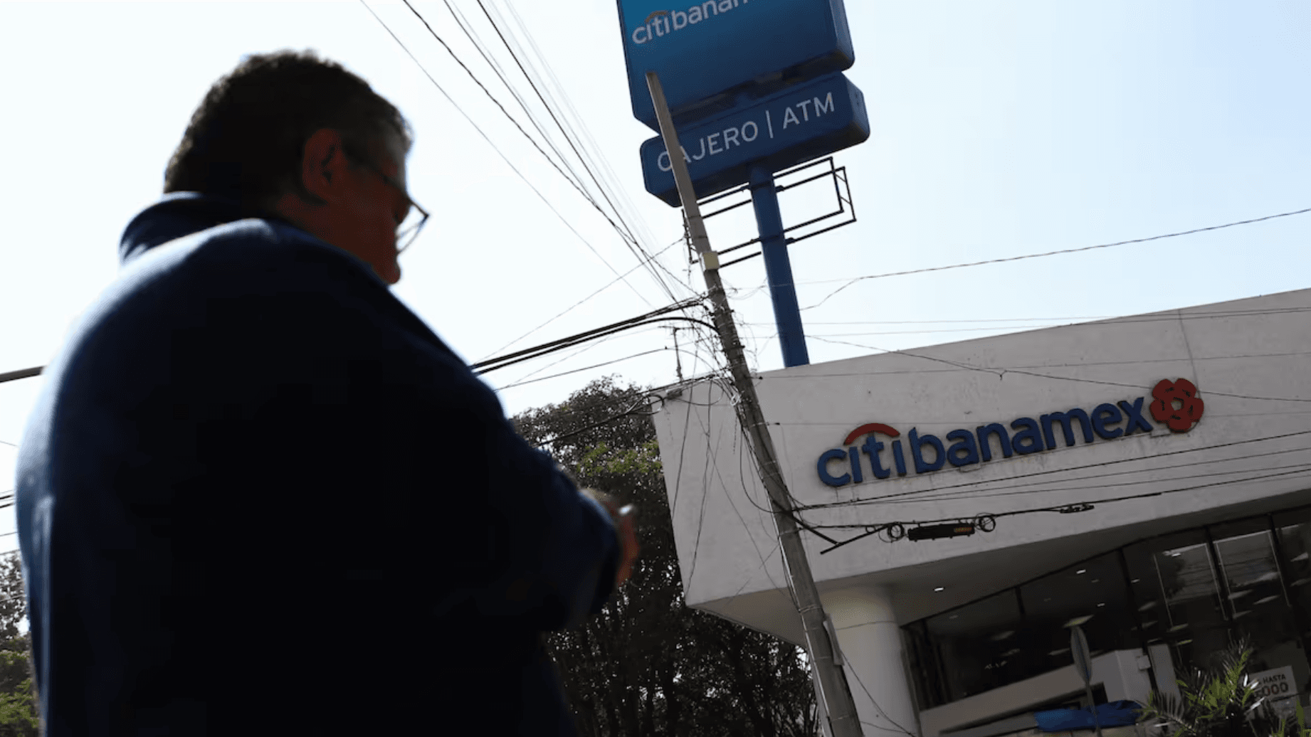 Bancos cerrarán en Semana Santa: qué días y qué opciones tienes