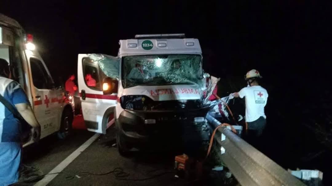 Accidente en el Libramiento Valles-Tamuín deja un fallecido