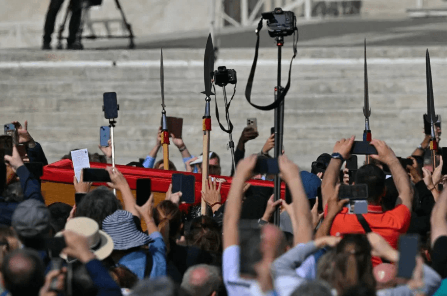 Cónclave bajo silencio: el Vaticano corta toda comunicación electrónica