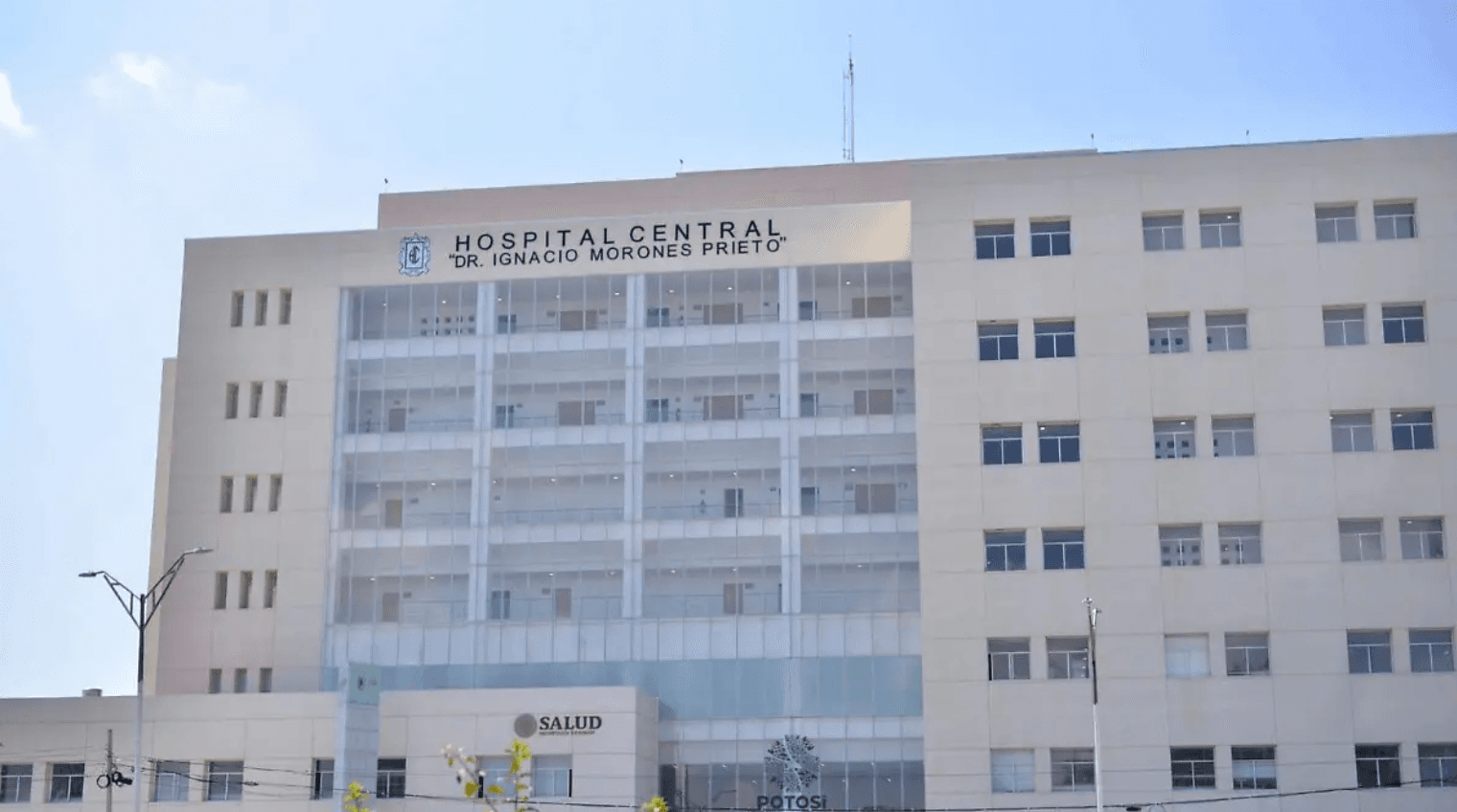 Informe de abril revela nacimientos, urgencias y alta demanda en Hospital Central