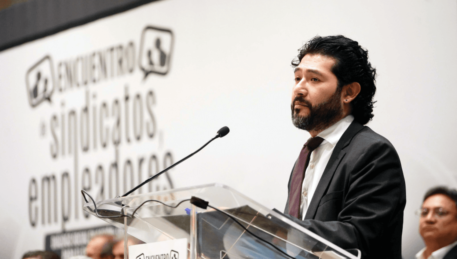 Avanza propuesta para reducir jornada laboral a 40 horas semanales