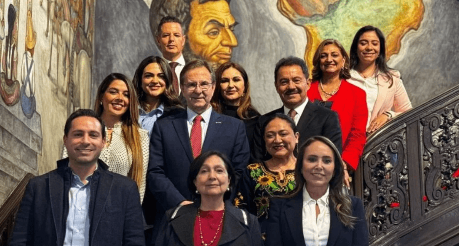 Senadores mexicanos llevan rechazo a impuesto a remesas ante legisladores de Estados Unidos