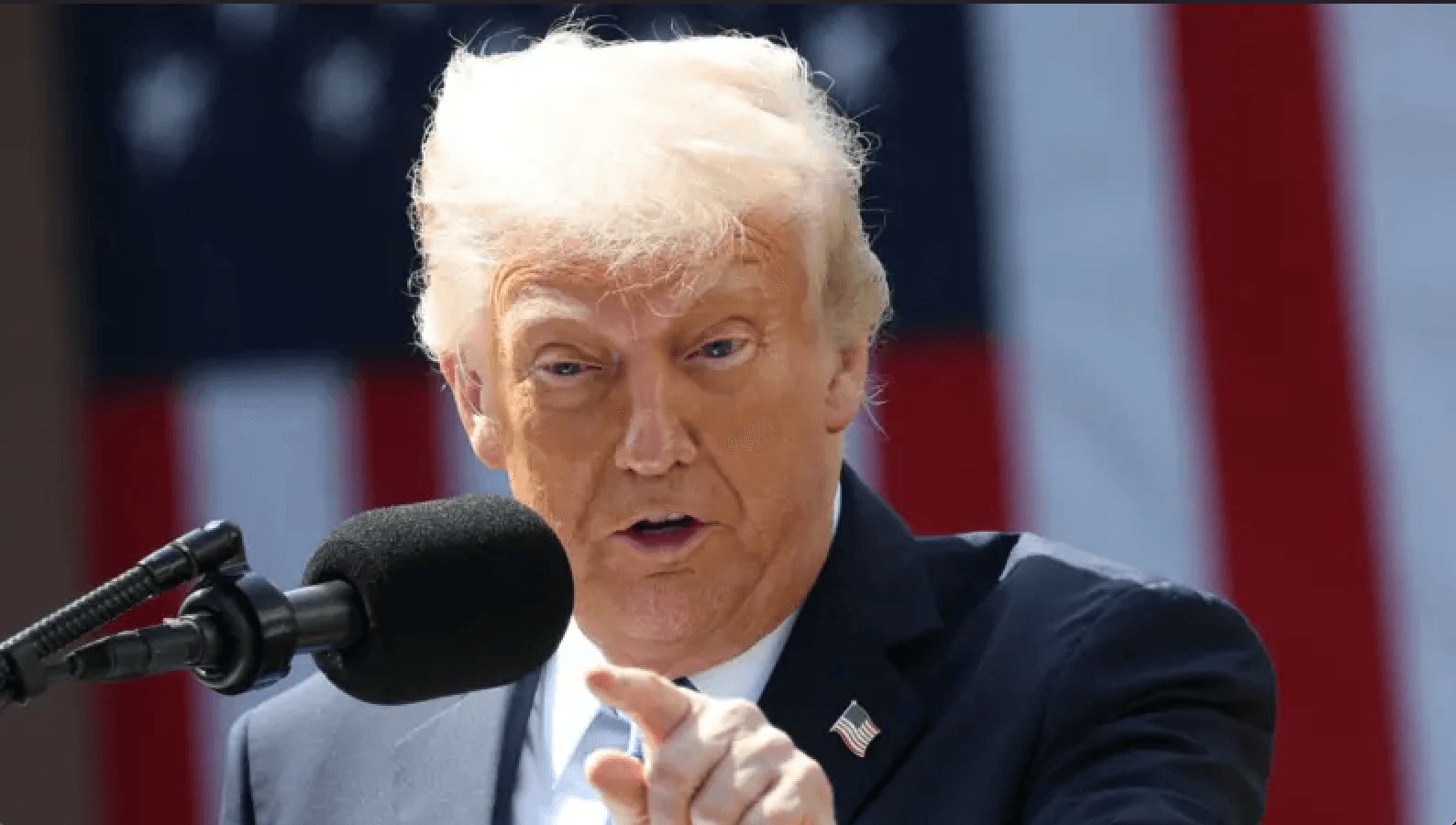 Gobierno de Trump suspende inscripción de estudiantes internacionales en Harvard