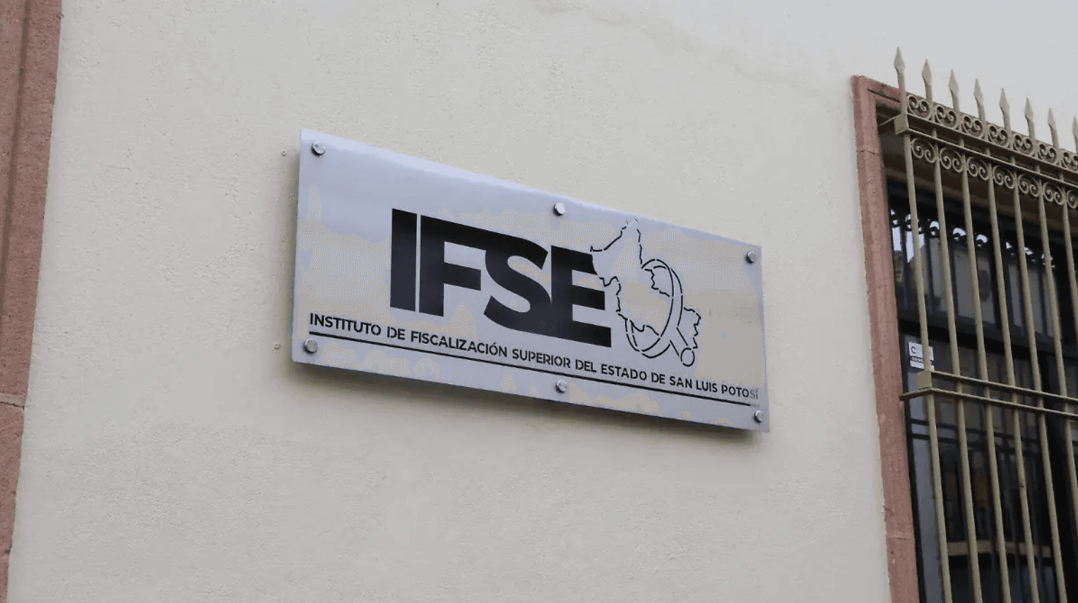 IFSE vigila uso de recursos en elección judicial