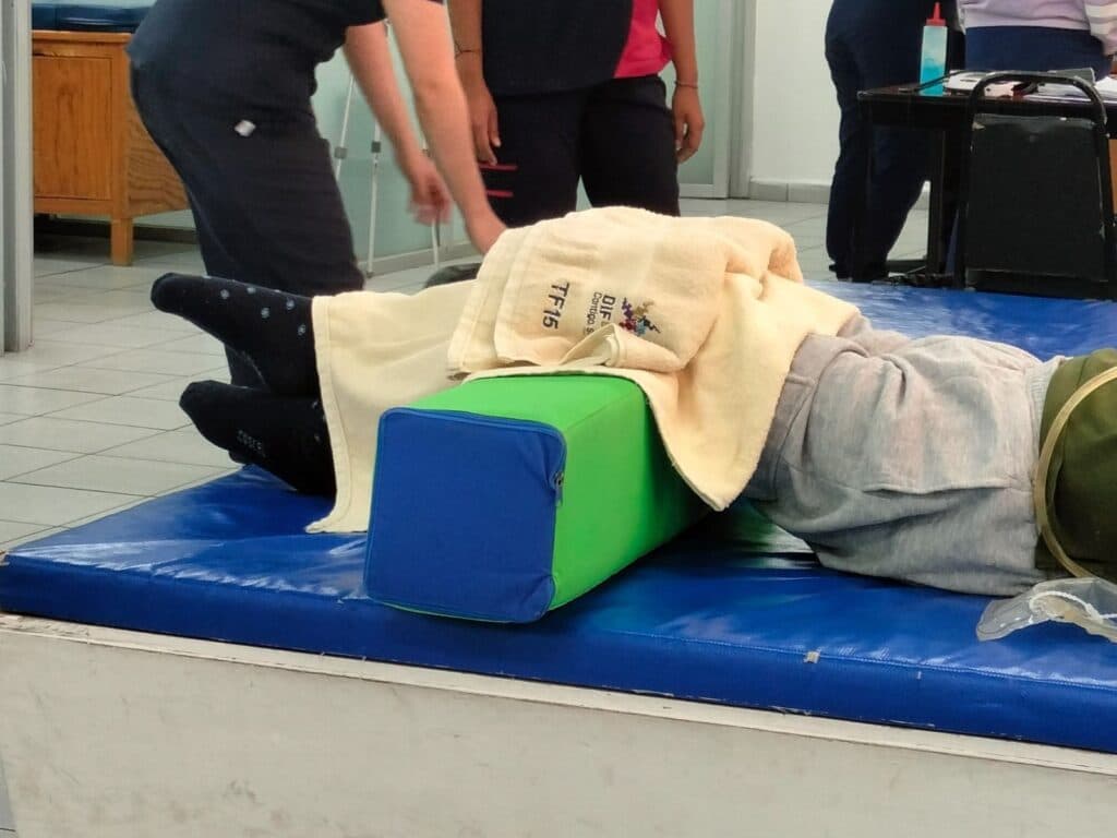 Ofrece DIF Municipal fisioterapia especializada y gratuita para los potosinos
