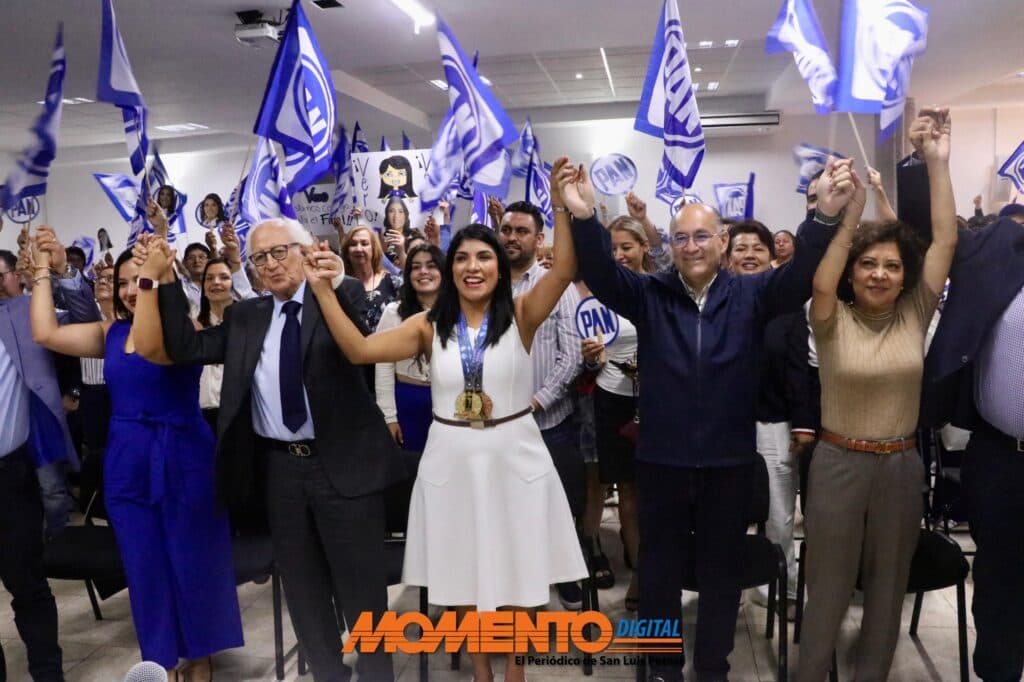 Se registra Verónica Rodríguez como candidata a dirigir el PAN en SLP