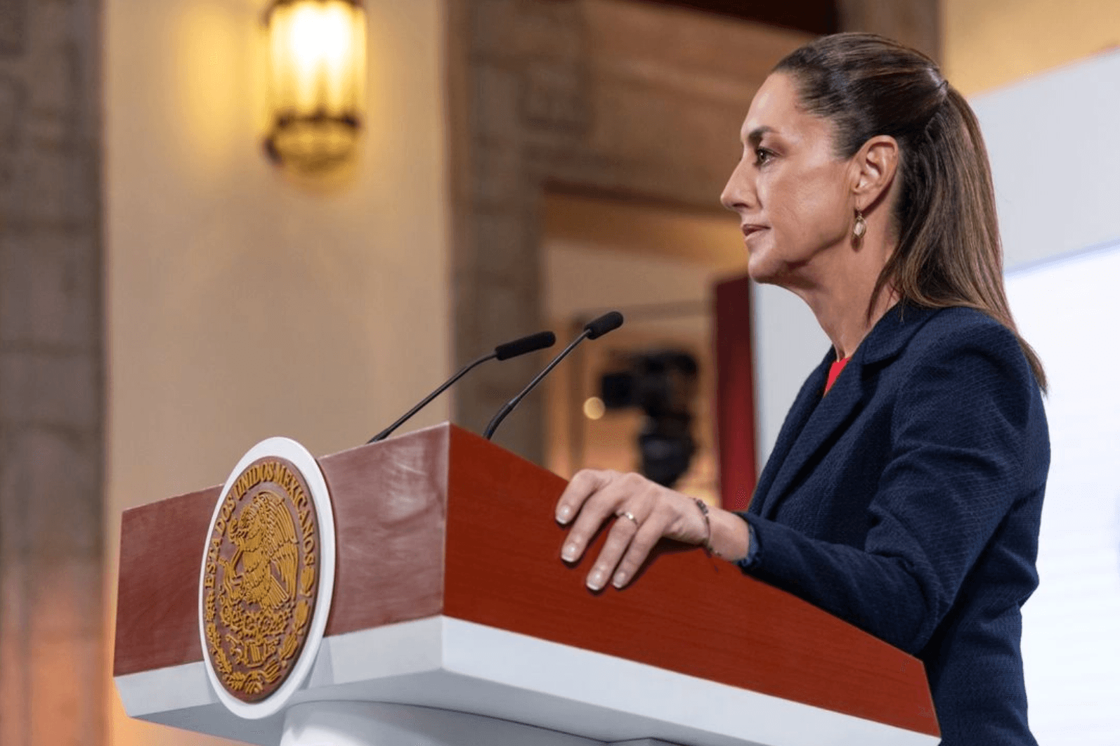 Consulado de México en Texas brinda apoyo a afectados por inundaciones