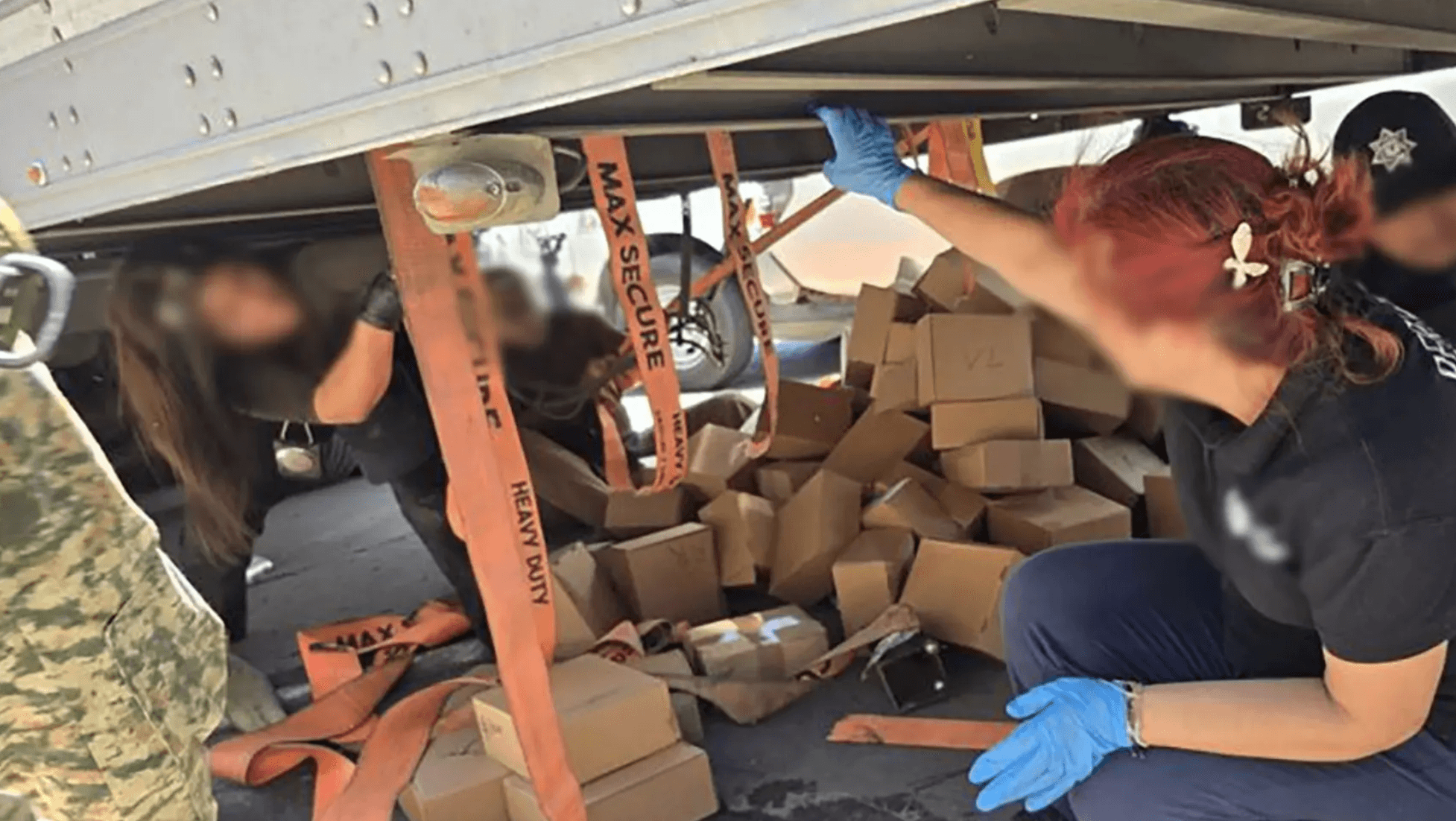 Decomisan más de una tonelada de metanfetamina oculta en tráiler en Tijuana