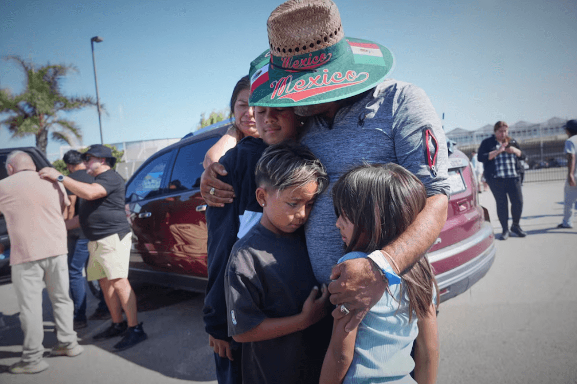 Redada del ICE deja 361 detenidos en California