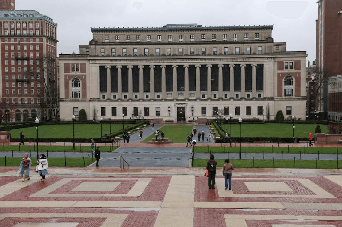 Universidad de Columbia pagará más de 200 millones de dólares tras investigaciones federales por antisemitismo