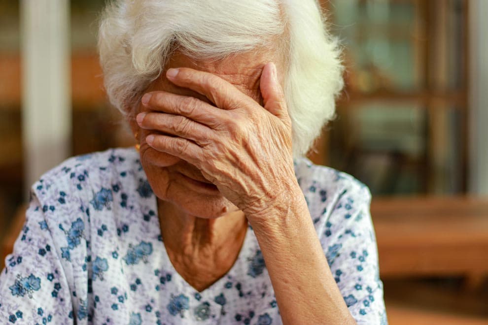 Celebran cientos de abuelitos su día en el abandono, el maltrato y la indiferencia