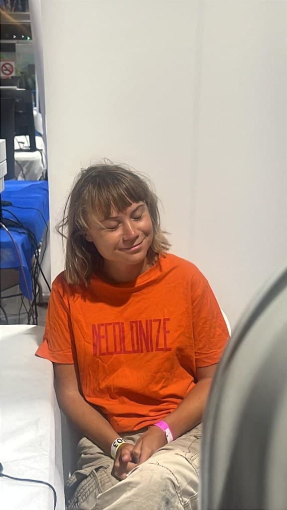 Greta Thunberg denuncia trato inhumano en prisión israelí
