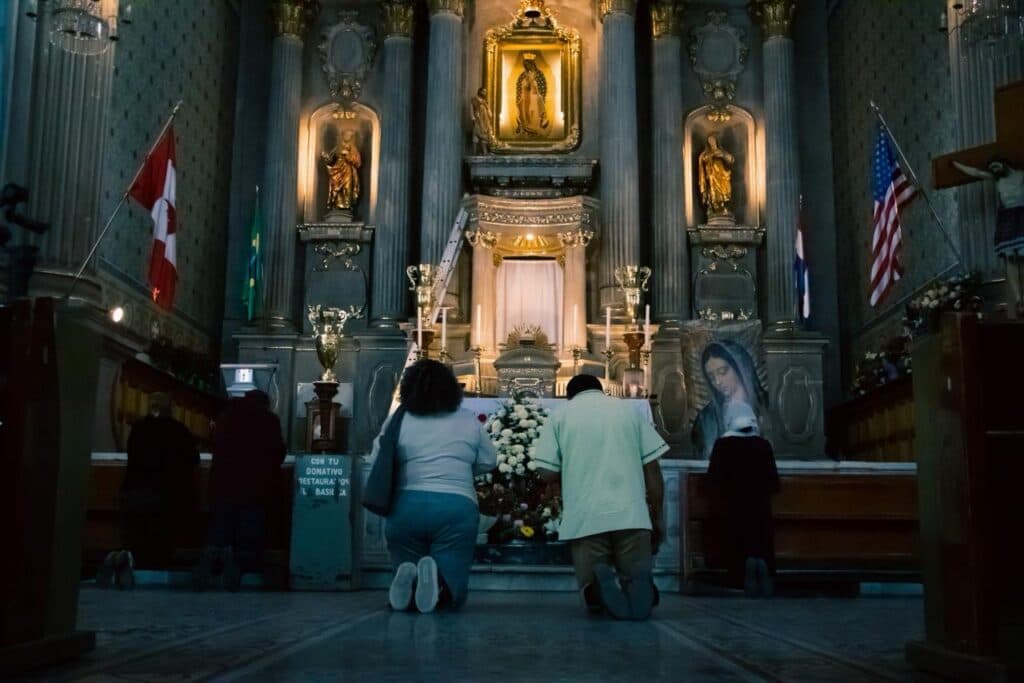 Miles de potosinos acuden al Santuario para celebrar a la Virgen de Guadalupe